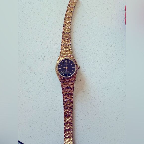 Vintage Waltham Diamond Nugget Watch Gold Tone Stainless Steel new battery - Picture 2 of 11